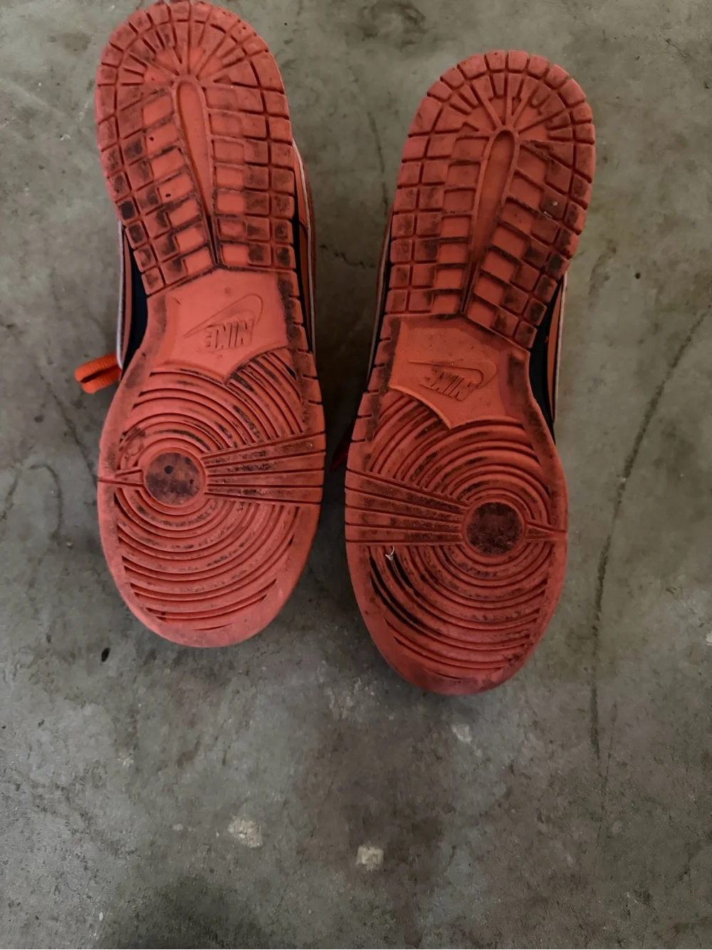 Nike Kids Orange Low-Top Sneakers with Checkered Lining
